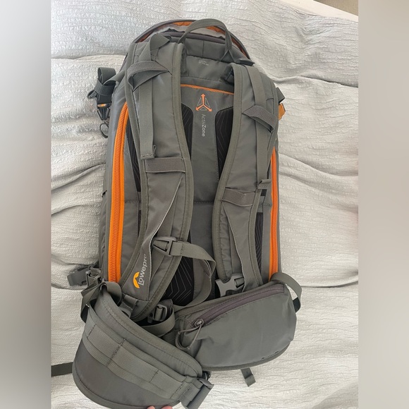 Lowepro whistler BP 350 AW photo backpack GRAY - Picture 10 of 15